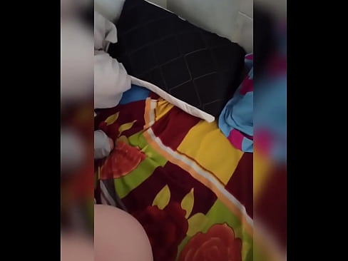 ❤️ Nire gelakidea etxean bakarrik geratzen da, bere senarra oporretara joaten delako eta nik izorratzeko eta ipurdia esnez betetzeko aprobetxatzen dut ❌ Azal bideoa %eu.eviewporn-com.ruan